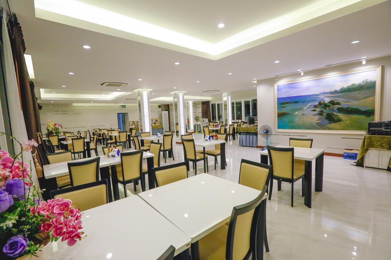 Hua Hin White Villa Hotel - Sha Certified Exterior photo