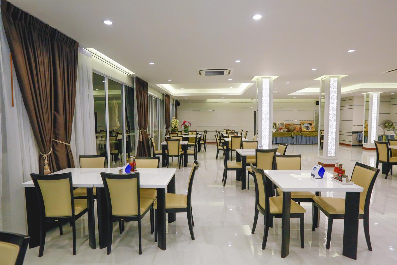 Hua Hin White Villa Hotel - Sha Certified Exterior photo