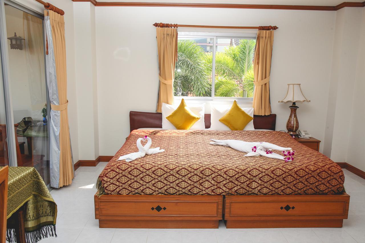 Hua Hin White Villa Hotel - Sha Certified Exterior photo